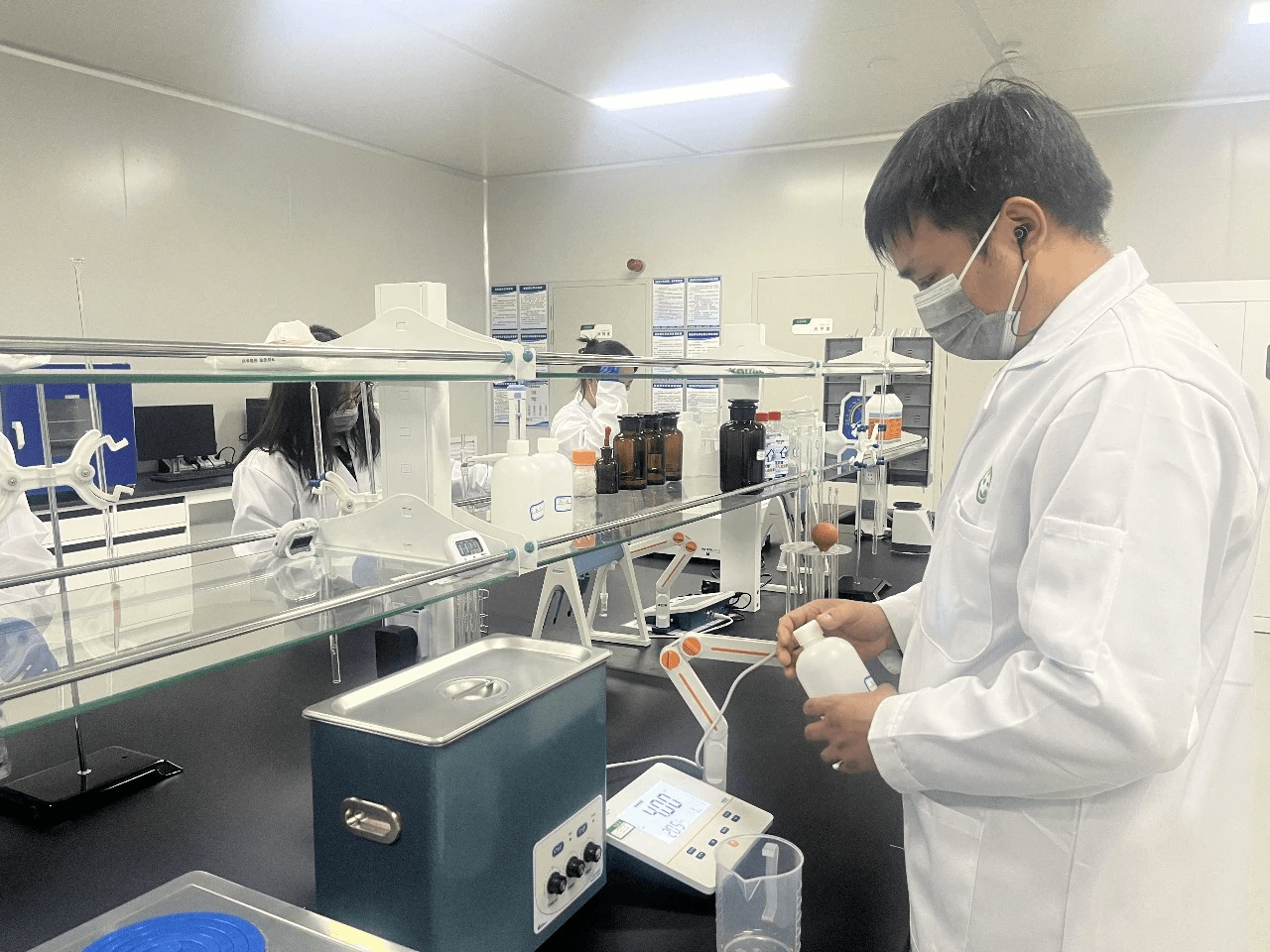 東北首座嬰幼兒發(fā)酵乳工廠在哈爾濱新區(qū)投產(chǎn)，開啟乳業(yè)新篇章